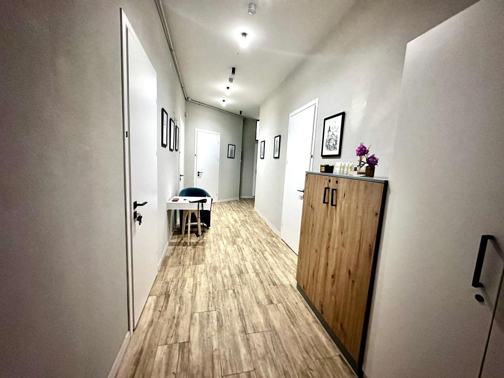 Hotel Gallery 21 Lwów Zewnętrze zdjęcie