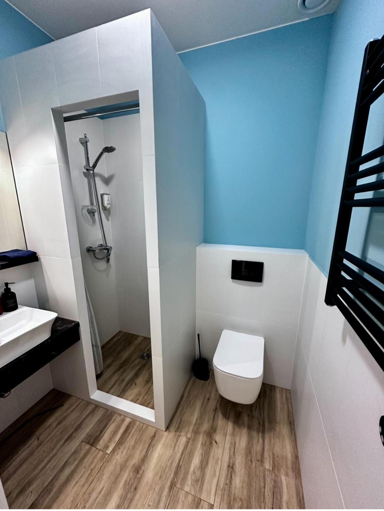 Hotel Gallery 21 Lwów Zewnętrze zdjęcie
