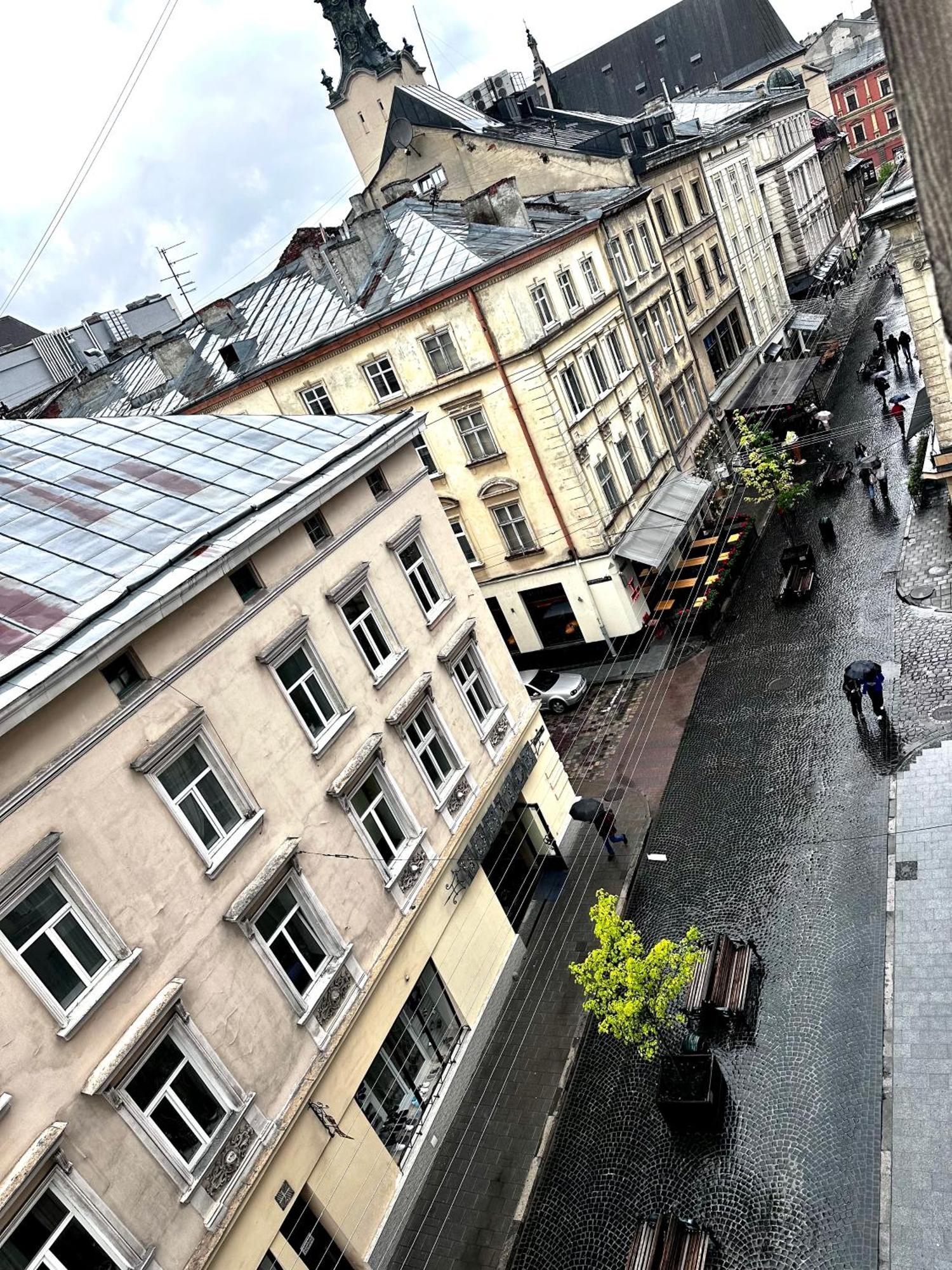 Hotel Gallery 21 Lwów Zewnętrze zdjęcie